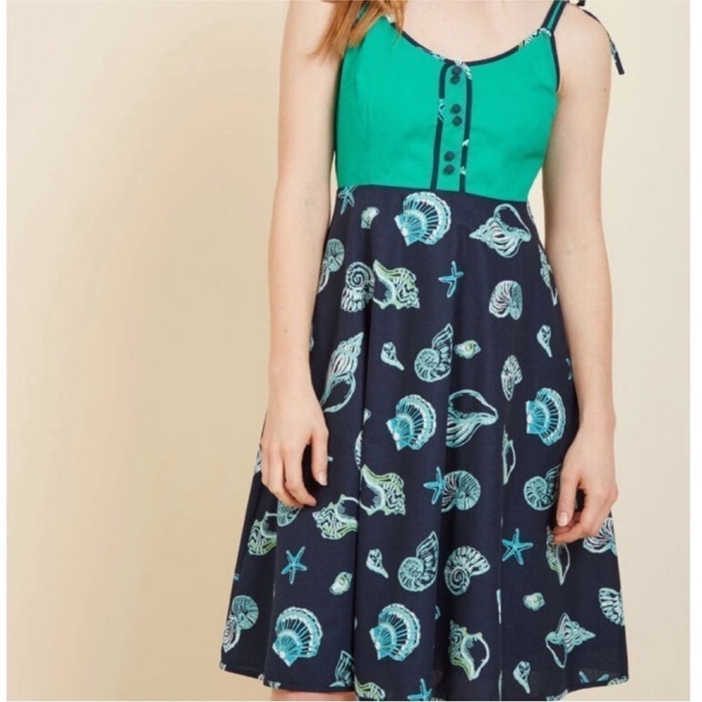 Modcloth Waving At The Waterfront Seashell Printed Knee Length Dress